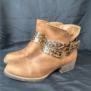 Women's Brown Ankle Boots with Leopard Strap